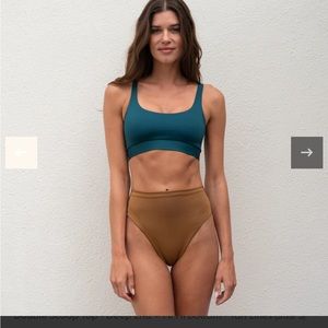 Left on Friday Double scoop top